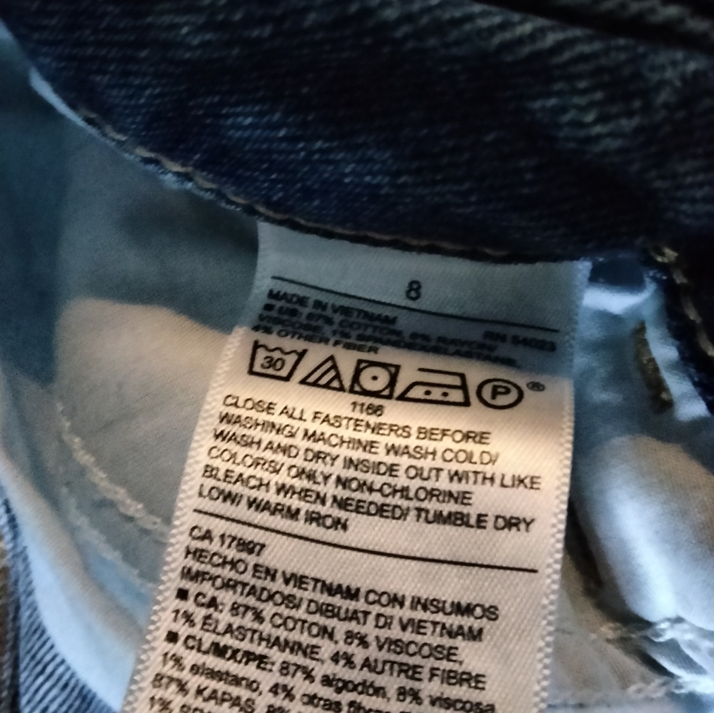 Jeans - Picture 3 of 3
